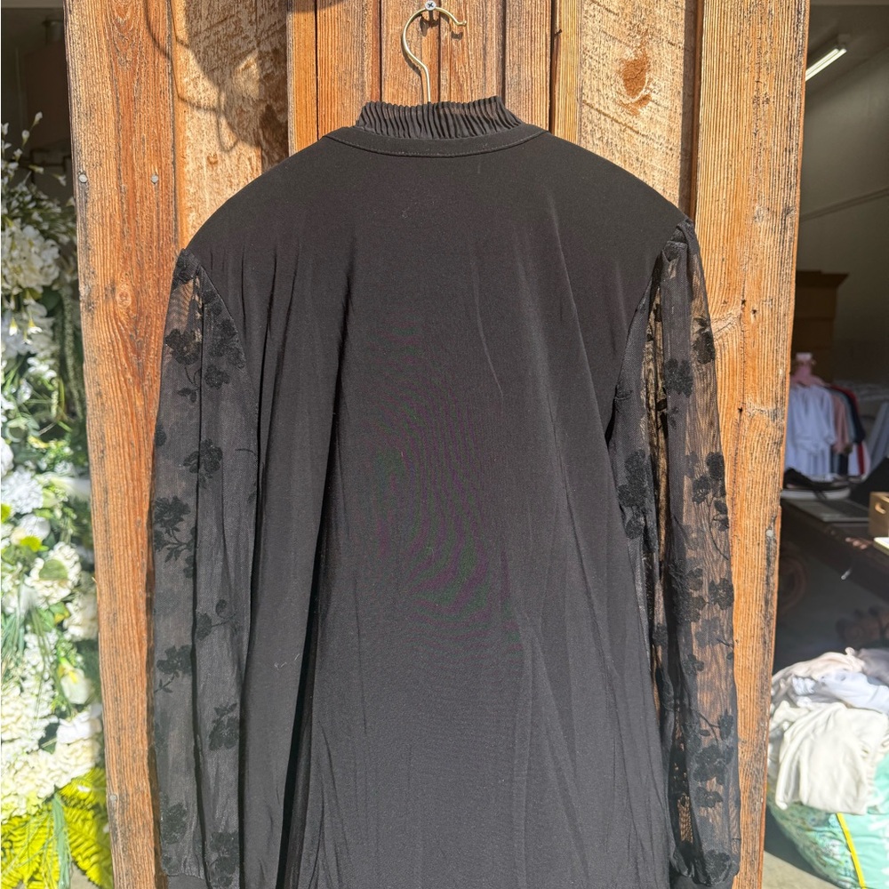 Anne Klein Black Blouse with Sheer Floral Sleeves - Picture 4 of 4
